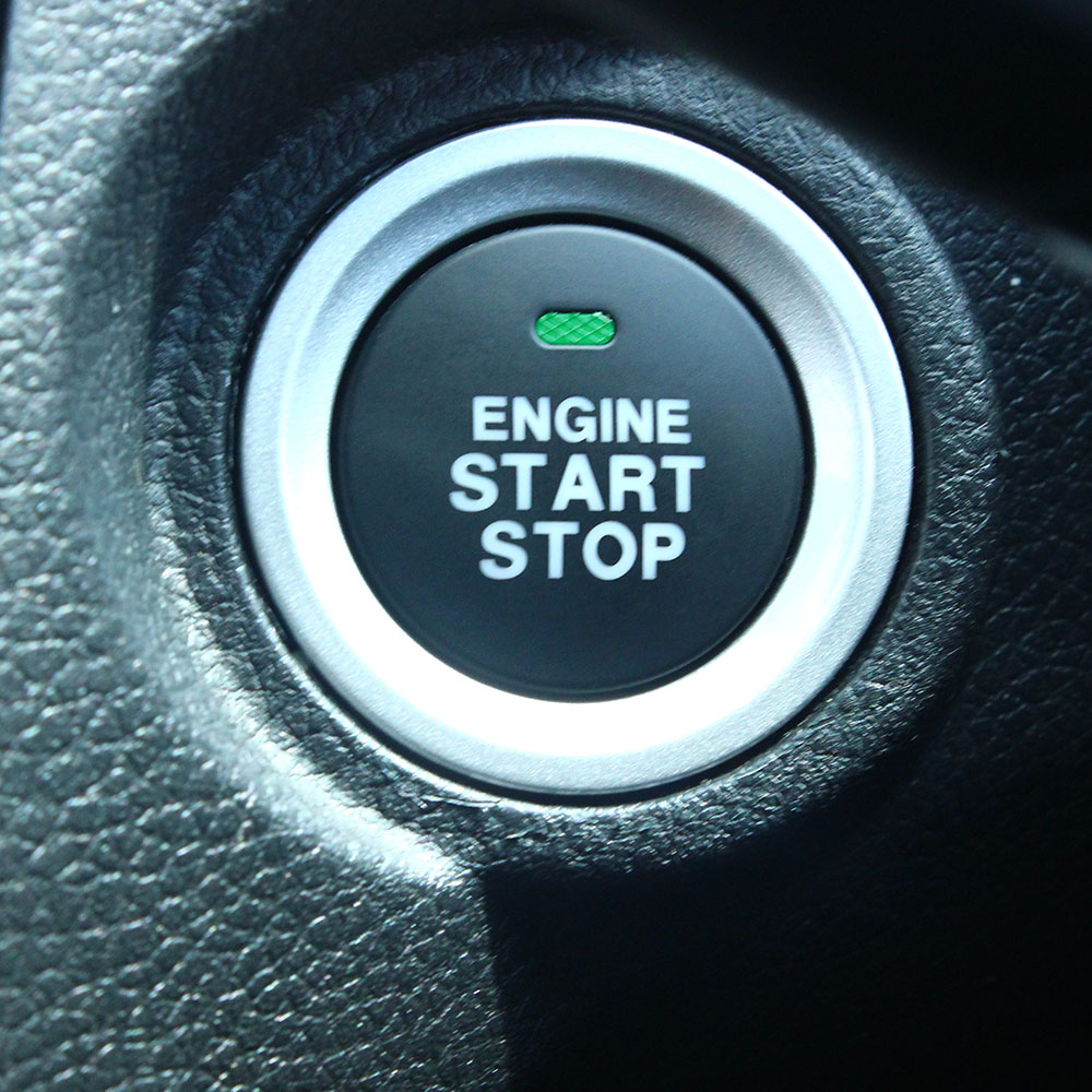 Perhatikan Cara Menyalakan Mobil Dengan Tombol Start Stop