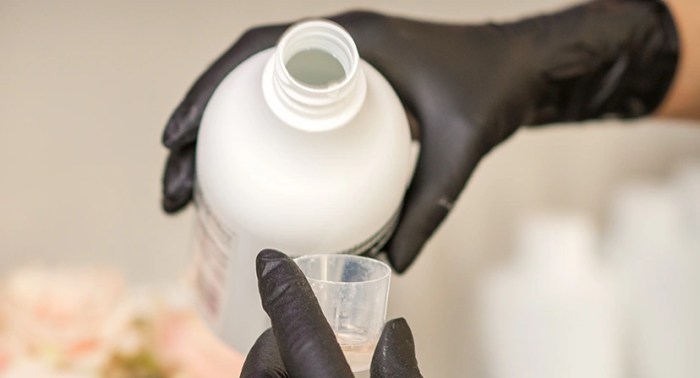 Can bleach kill birds