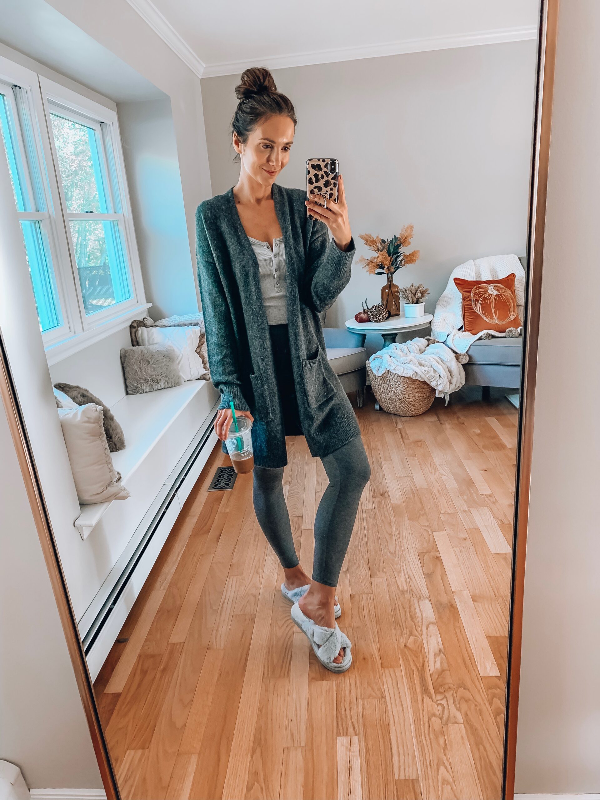 20 outfit ideas with leggings