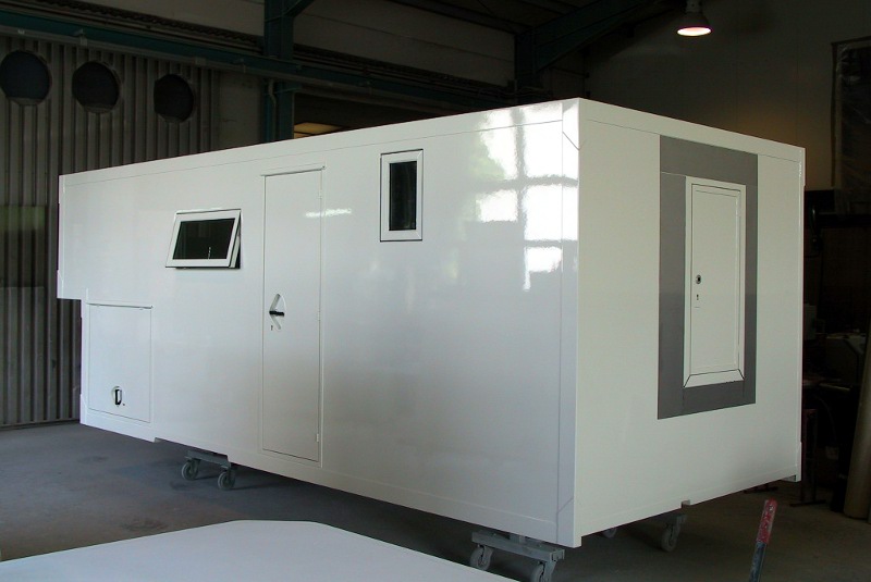 Tür zu und ein schlüssel steckt noch von innen. GFK-Sandwichkabinen - profitieren Sie von mehr als 25