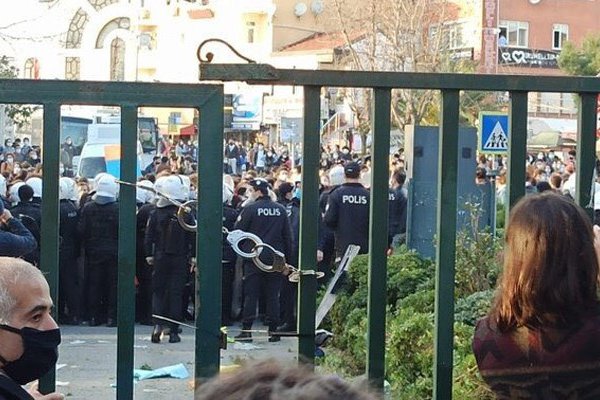 ARWU listesindeki üniversite sayısı 11'den 8'e düştü 2 ARWU listesindeki üniversite sayısı 11'den 8'e düştü 1 Borsatek