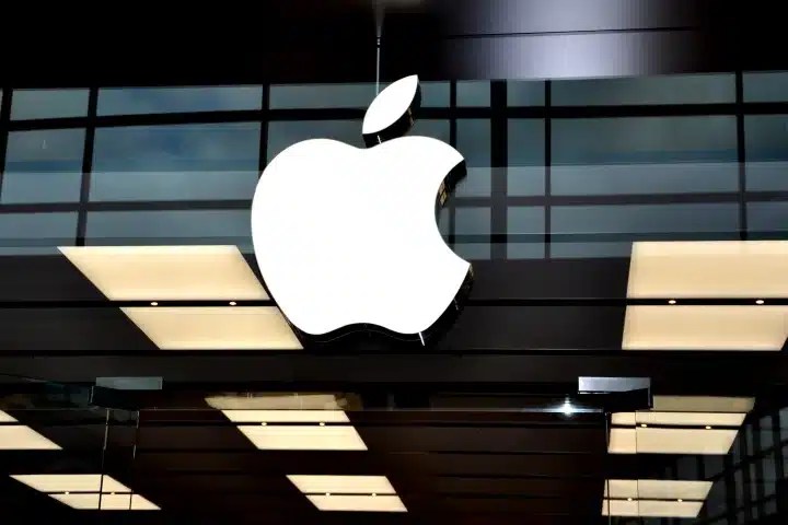 apple