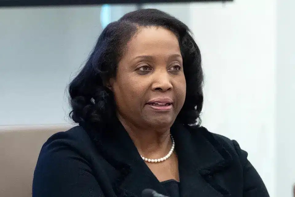 Fed yetkilisi, Lisa Cook Trump'a rağmen görevde kalıyor 3 Lisa Cook