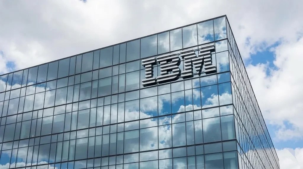 IBM son 24 yılın en sert yıllık düşüşü gördü 1 Borsatek