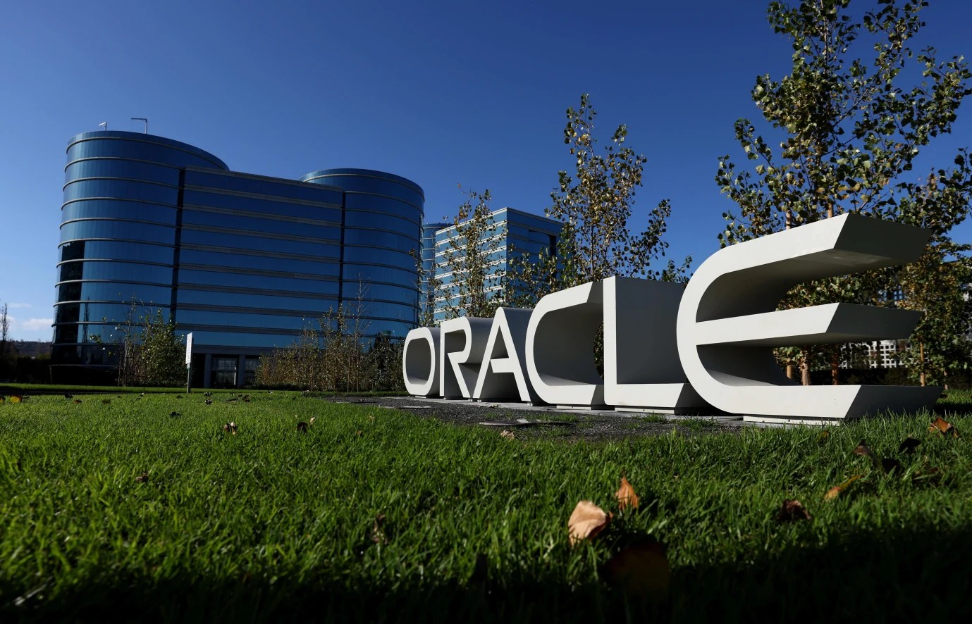 Oracle yapay zeka için 21 bin çalışanını işten çıkaracak Borsatek