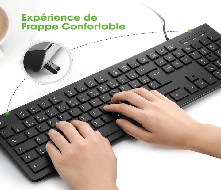 Clavier informatique AZERTY standard noir, conçu pour un confort de frappe optimal et une productivité accrue au bureau, disponible chez BoulevardTech à Bamako.