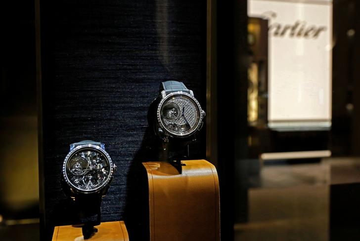 Richemont S Perfect Match Has Luxury Price Tag Breakingviews