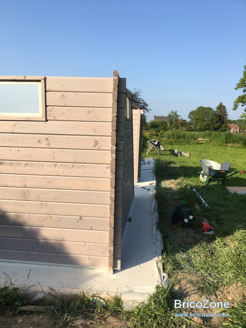 Kit plancher pour abri de jardin avec bûcher trigano de 8,13 m². Abri De Jardin Deforme