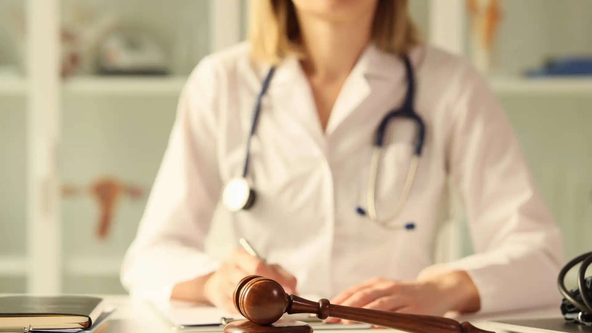 Knowing difference of the medical malpractice and personal injury