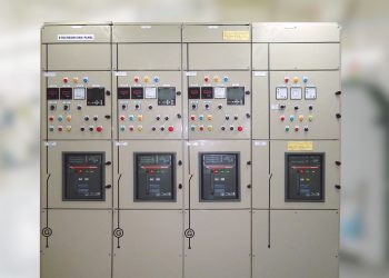 synchronize-panels