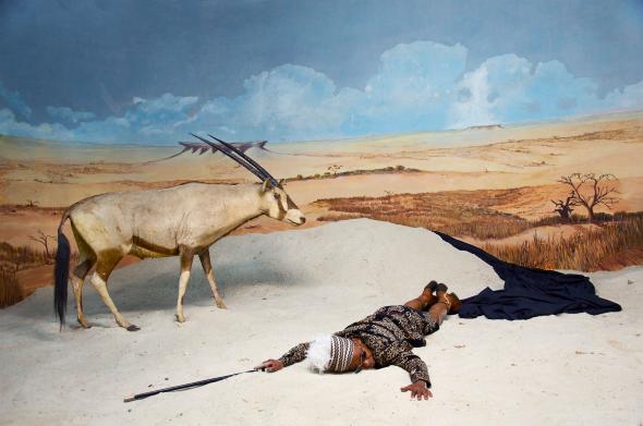 Risultati immagini per In the Days of a Dark Safari Kiluanji Kia Henda