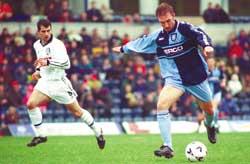 Manchester city v wycombe wanderers highlights. 20 Years On A Look Back At Wycombe S Famous 2 1 Over Manchester City At Maine Road Bucks Free Press