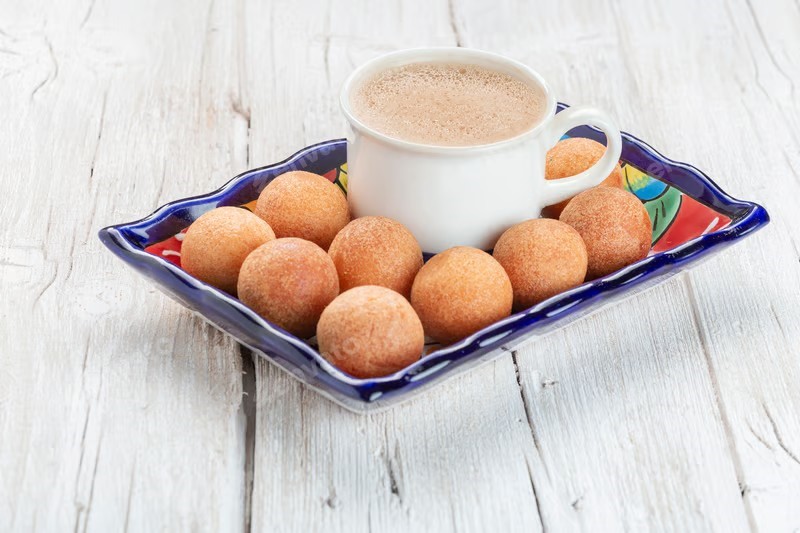 Buñuelos Colombianos: Receta Tradicional y Tips para hacerlos perfectos 