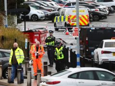 Punonjësi “hero” i hekurudhës angleze shpëton dhjetëra pasagjerë nga sulmi me thikë në tren