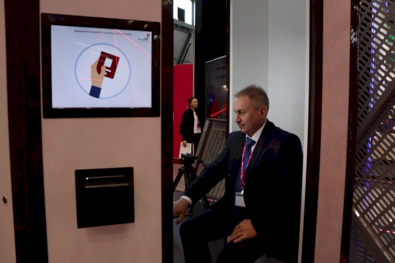 Ломоносова виктор садовничий и ректор ранхигс владимир мау, государственный деятели, представители бизнеса, науки, культуры. Vladimir Kirienko Agentstvo Delovyh Novostej Biznes Vektor