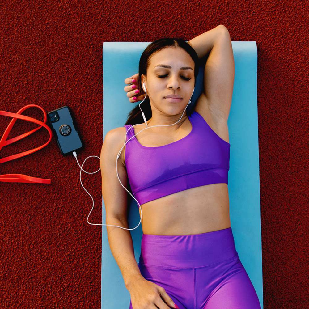 What is the best gym workout for women? 15 Minute Bodyweight Workout To Tone Your Body Fast