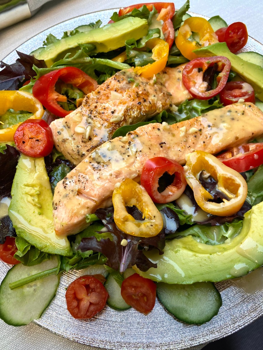 Honey Mustard Garlic Salmon Salad Bytes Bits 'n Booze