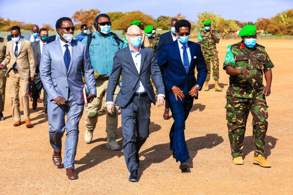 Sawirro: James Swan oo ka dagay KISMAAYO + Ujeedka Sawirro: James Swan oo ka dagay KISMAAYO + Ujeedka