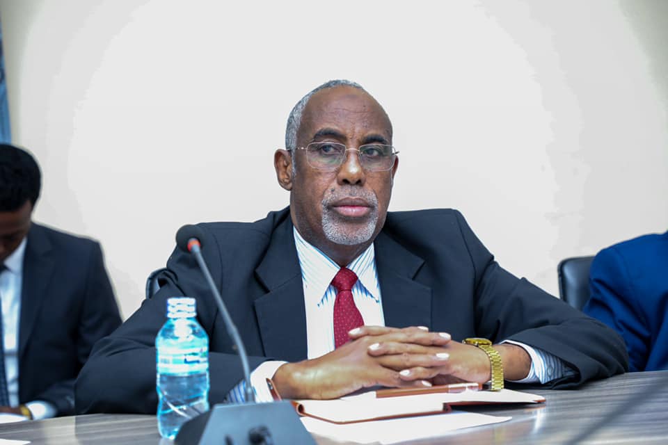 Wasiir Caadle oo shaaciyey in Xawaadle iyo Abgaal ay ku dulmanyihiin HirShabelle