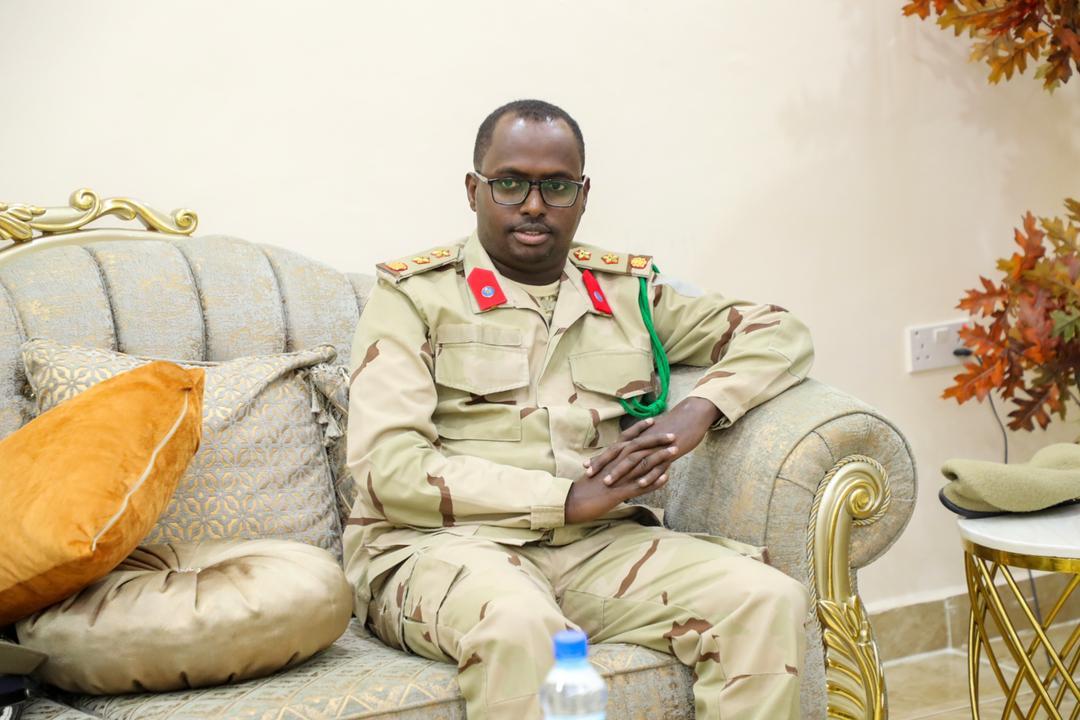 XOG: Madaxweyne Farmaajo oo qorsheynaya inuu xilka ka qaado Colonel SHUUTE