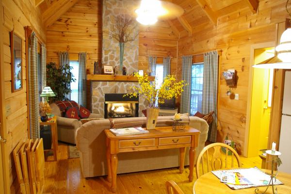 Greer lodge resort & cabins: Four Seasons Cabins and Cottages - Lake Lure, NC
