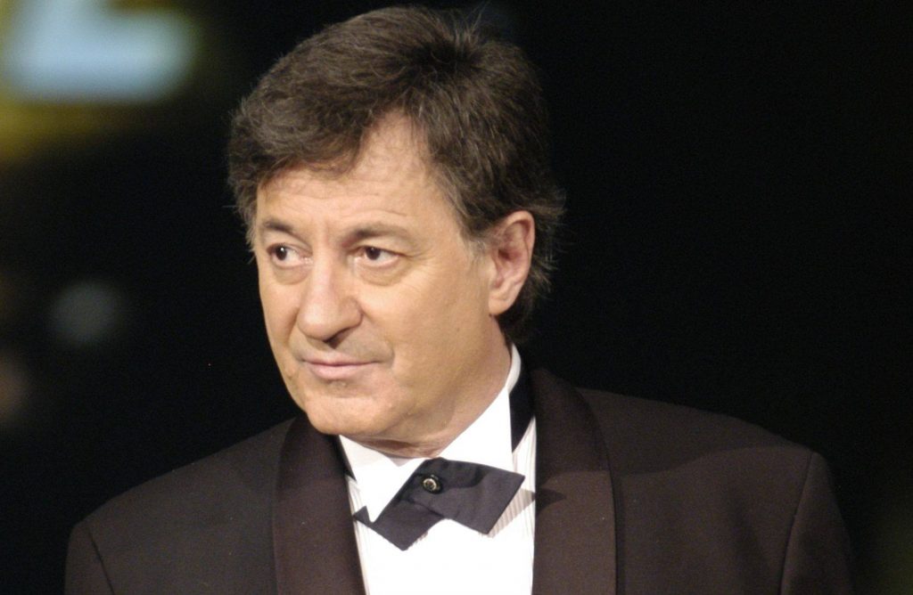 ion caramitru a fost un actor de teatru și film, regizor și politician român. Asociația Marea Lojă Națională din România îl omagiază pe ...