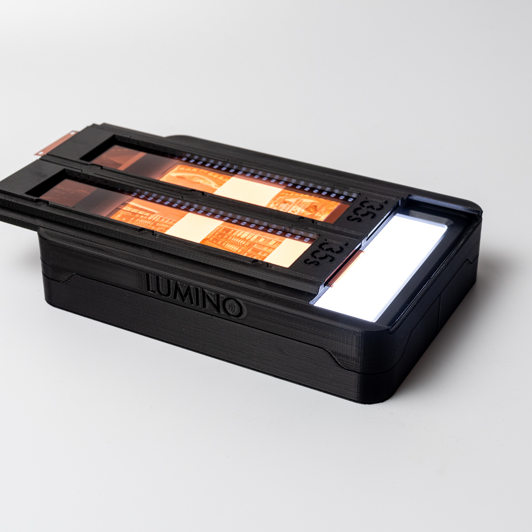 LUMINO DSLR film scanning system