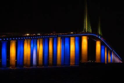 It was designed by the figg & muller engineering … Sunshine Skyway Bridge Candela Controls