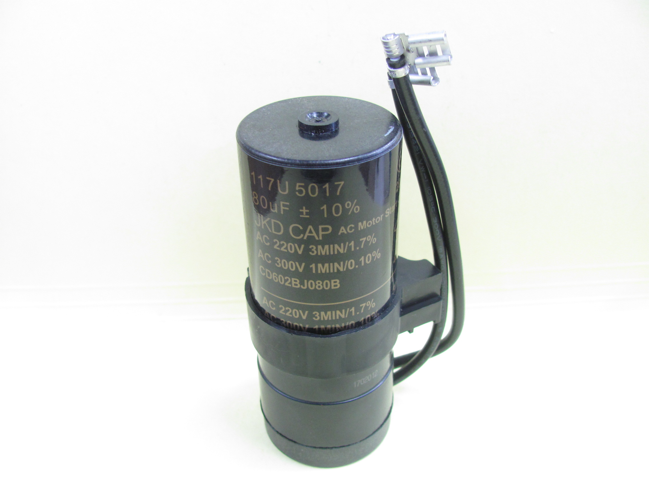 Cd60 2bj080b 72 88 Uf 220 Vac Capacitor