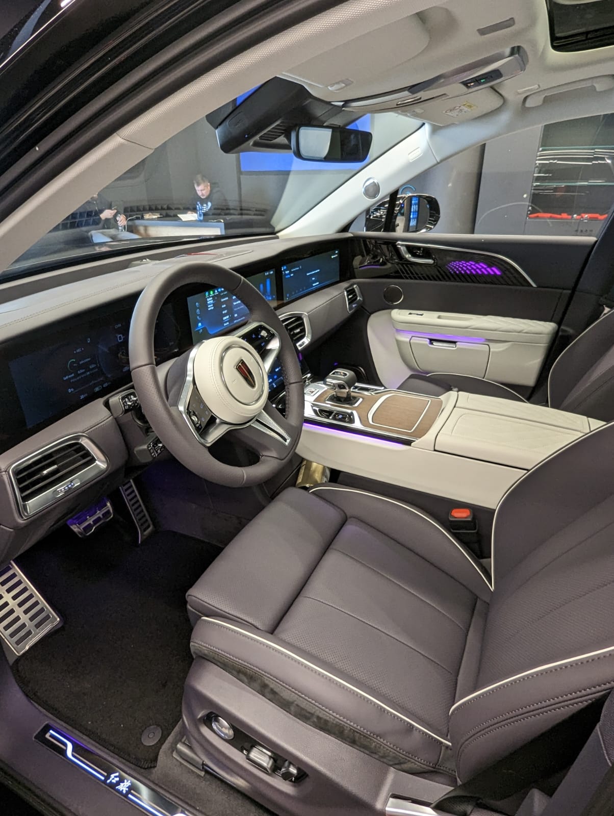 Hongqi 3