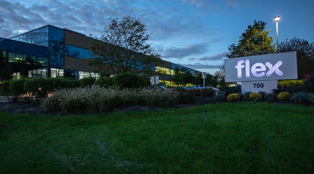 Flex Off Campus Drive 2025