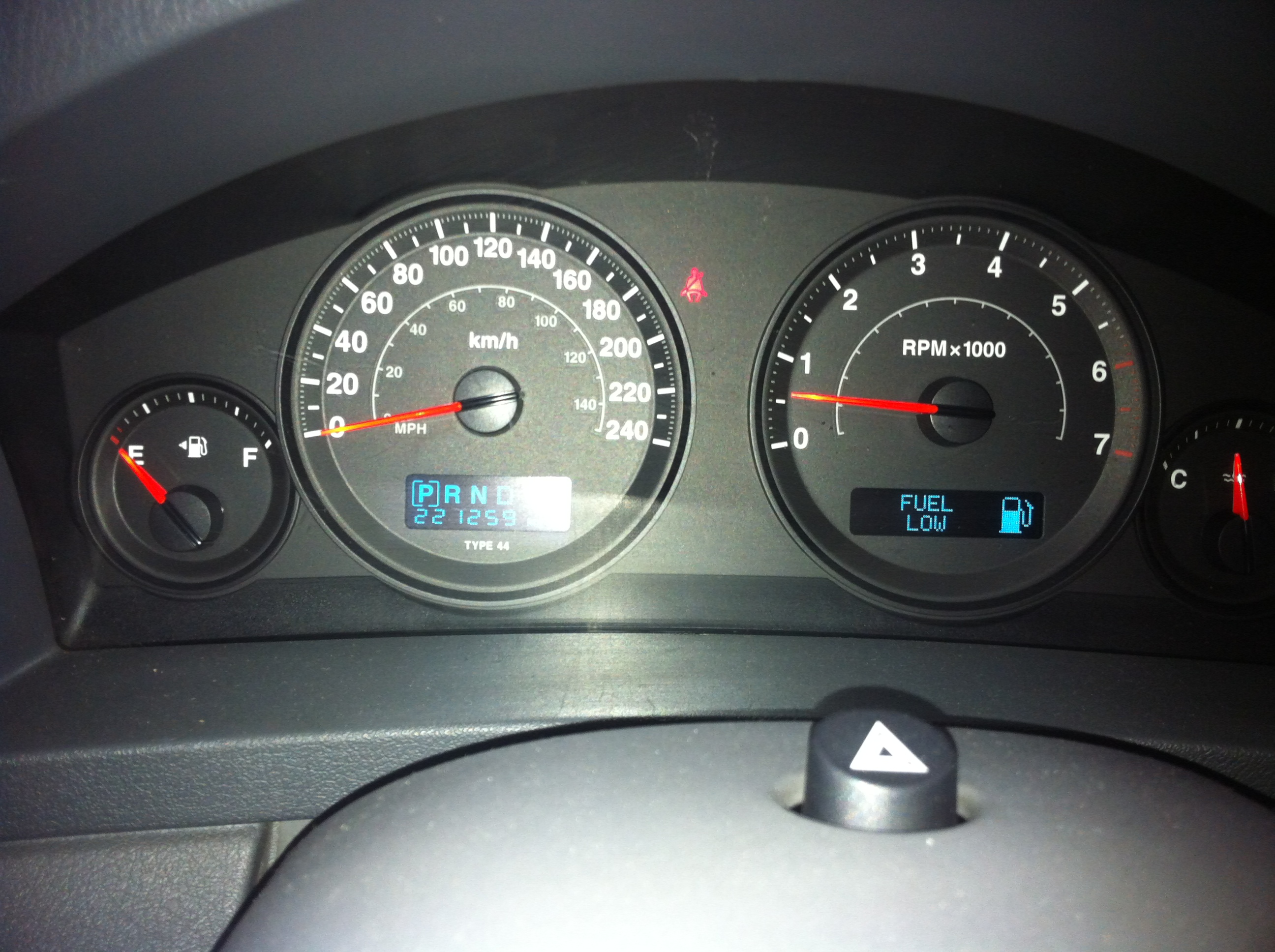 Jeep Grand Cherokee Questions I Have Air Bag Light On And Warning Bell Goes Off While Driving Cargurus On my Jeep Grand Cherokee 2005 37 Laredo oil light came on suddenlyHave checked oil level and oil filter-OKAlso passenger airbag light comes on and offCan you please get me a.