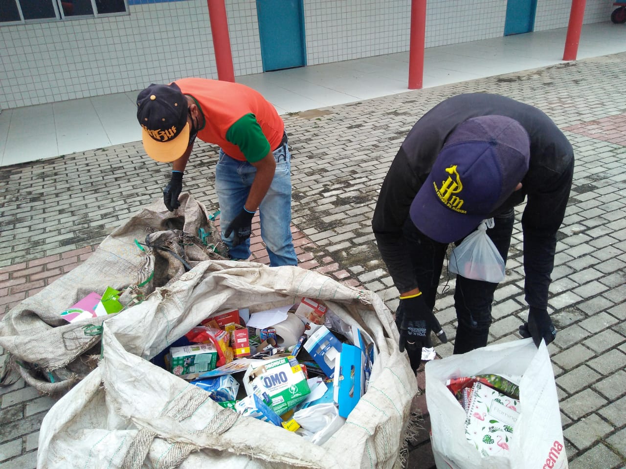 Paudalho proporciona coleta de resíduos sólidos em Guadalajara por meio da ação Dia do Descarte Consciente