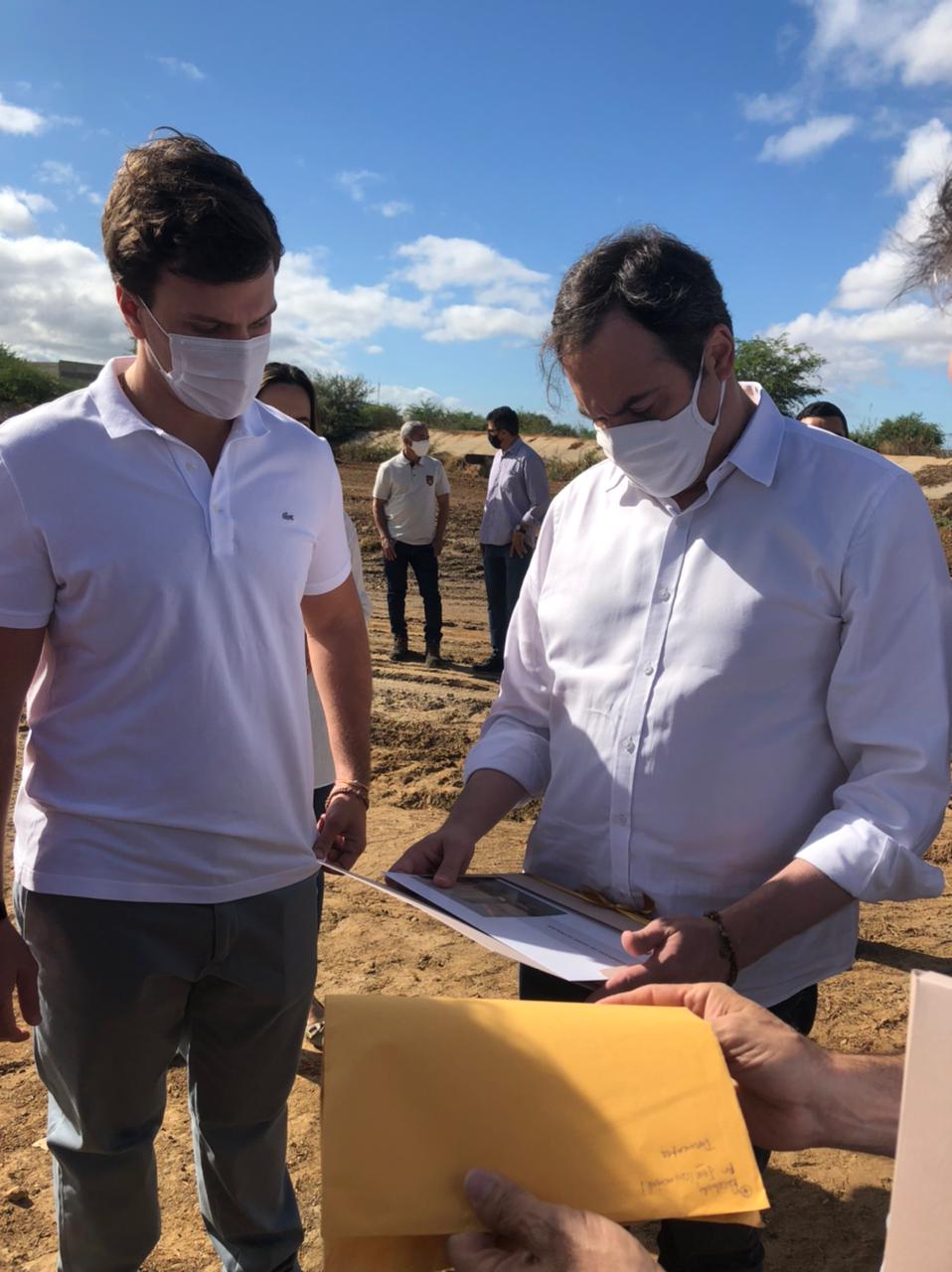 Paulo Câmara anuncia projetos de fomento e avança com o Plano de Retomada no São Francisco