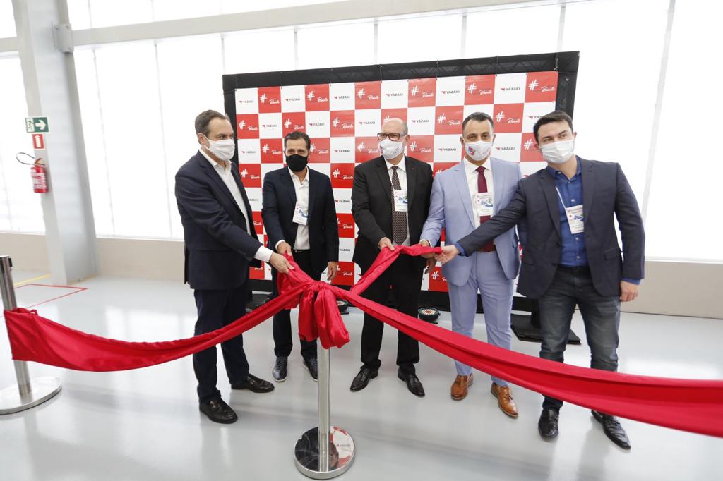 Paulo Câmara prestigia inauguração da fábrica Yazaki, em Bonito
