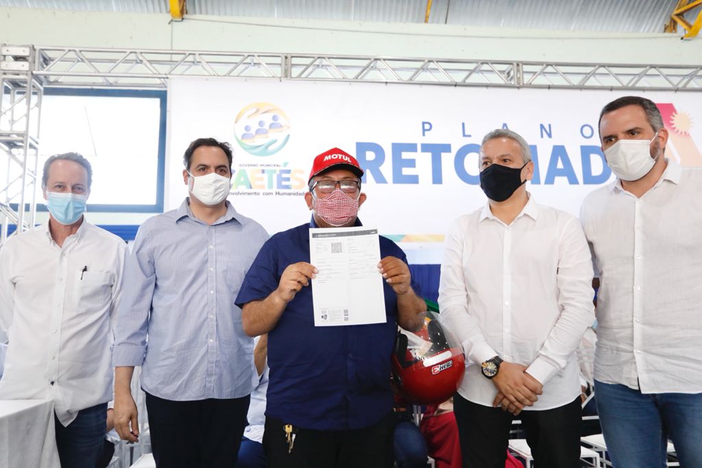 No Agreste Meridional, Paulo Câmara anuncia aporte de mais de R$ 83 milhões