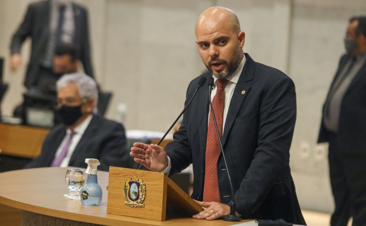 “Pernambuco tem a menor oferta de água do Brasil”, lamenta Romero Sales Filho