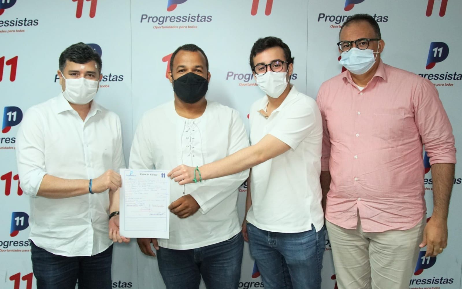 Progressistas lançam pré-candidatura do professor Jeferson a deputado estadual