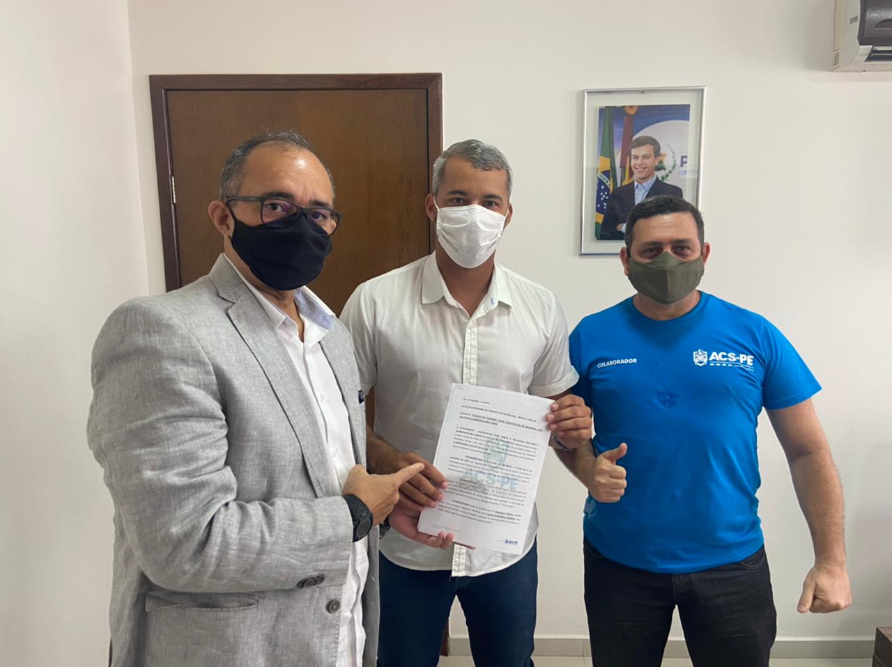 ACS-PE oficializa requerimento de terrenos visando habitação e clube para militares ACS-PE oficializa requerimento de terrenos visando habitação e clube para militares