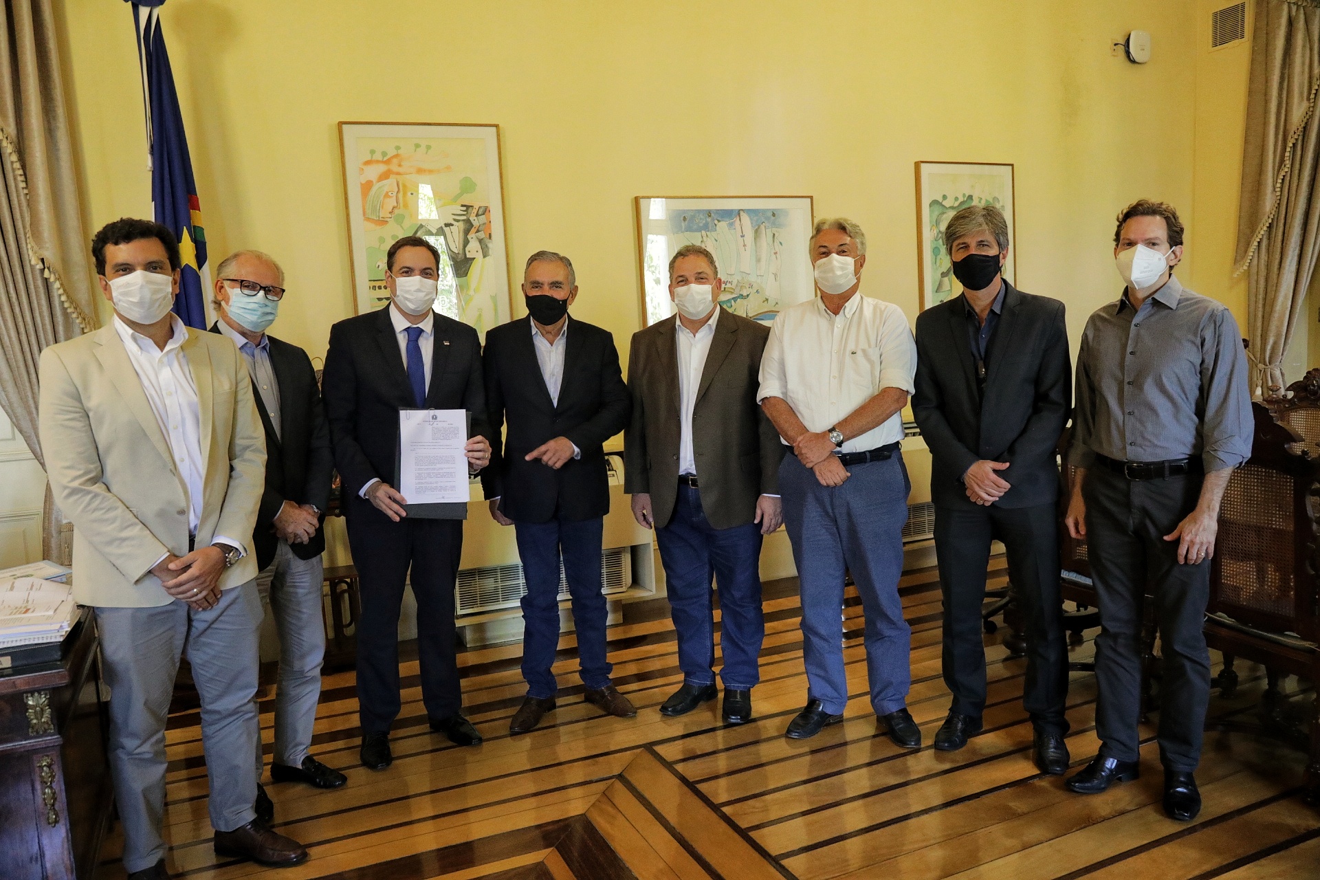 Paulo Câmara sanciona lei que amplia comercialização do gás canalizado no Estado