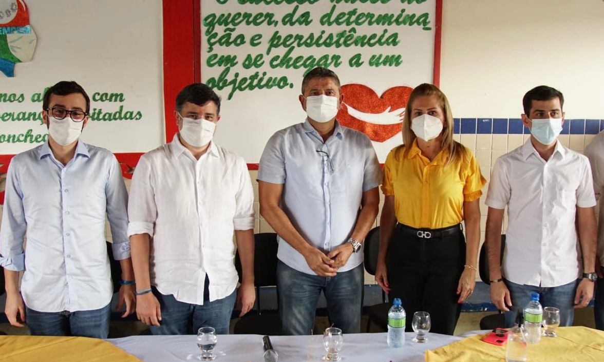 Eduardo da Fonte, George Duarte  e Roberta Arraes anunciam construção e reativação de escolas em Santa Maria da Boa Vista