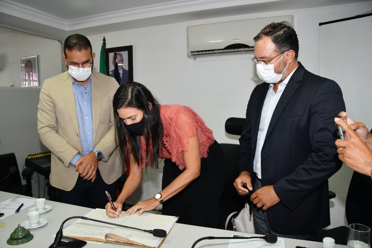 Gregória Benário toma posse prometendo uma Junta Comercial 100% digital e mais ágil na Paraíba
