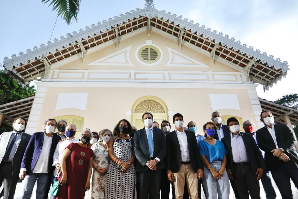 Paulo Câmara firma parceria com a Prefeitura do Recife para instalar o Memorial da Democracia