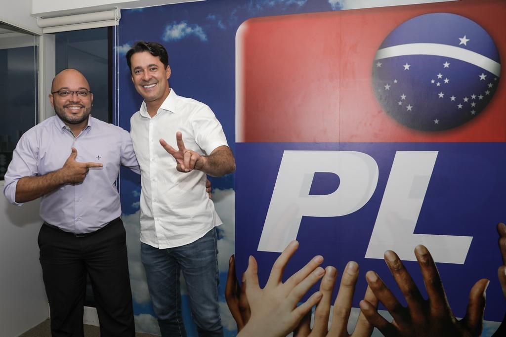 PL de Anderson Ferreira filia ativista conservador