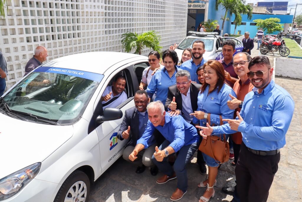 Conselho Tutelar da Vitória de Santo Antão recebe novo veículo e equipamentos