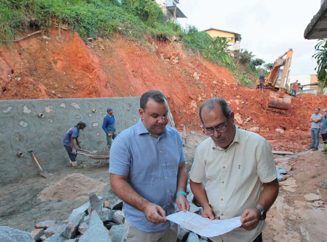 Obras de contenção avançam no Jaboatão dos Guararapes