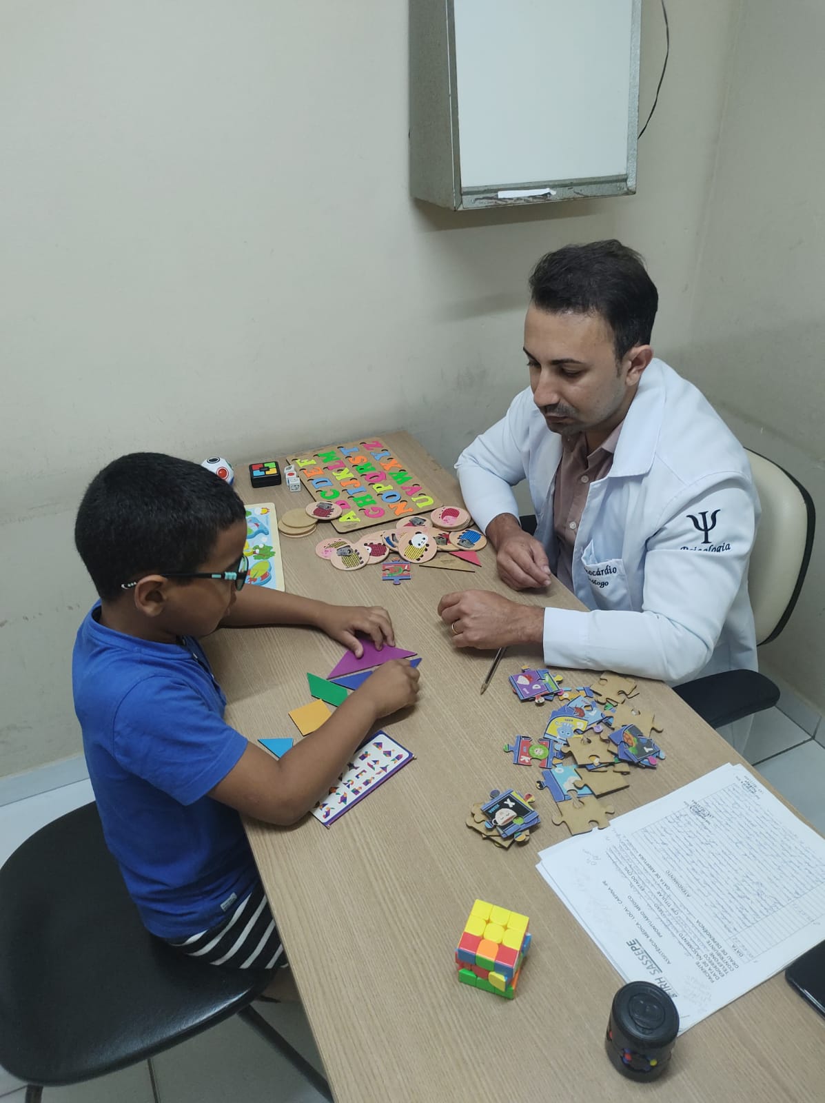 Agência do Sassepe orienta sobre saúde mental das crianças devido ao uso de telas