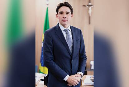 “Debate sobre 2026 será só em 2026”, diz Silvio Costa Filho sobre reeleição de Lula