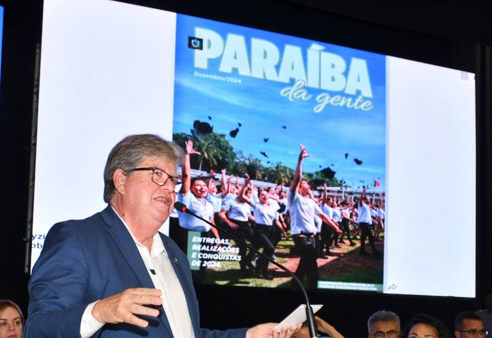 João Azevêdo presta contas das ações do governo em 2024 e celebra resultados positivos da economia e das políticas públicas 