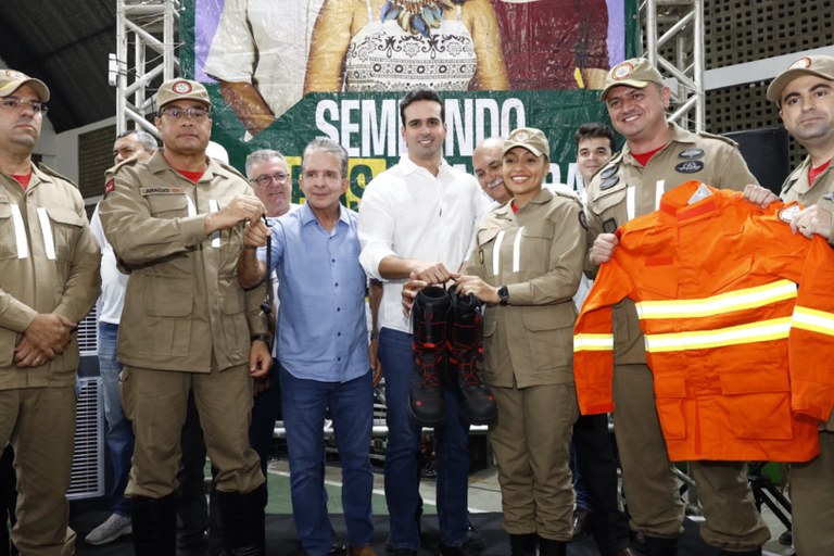 Em Santa Luzia, Lucas Ribeiro preside audiência do OD e destina investimentos para a região que somam mais de R$ 25,6 milhões.